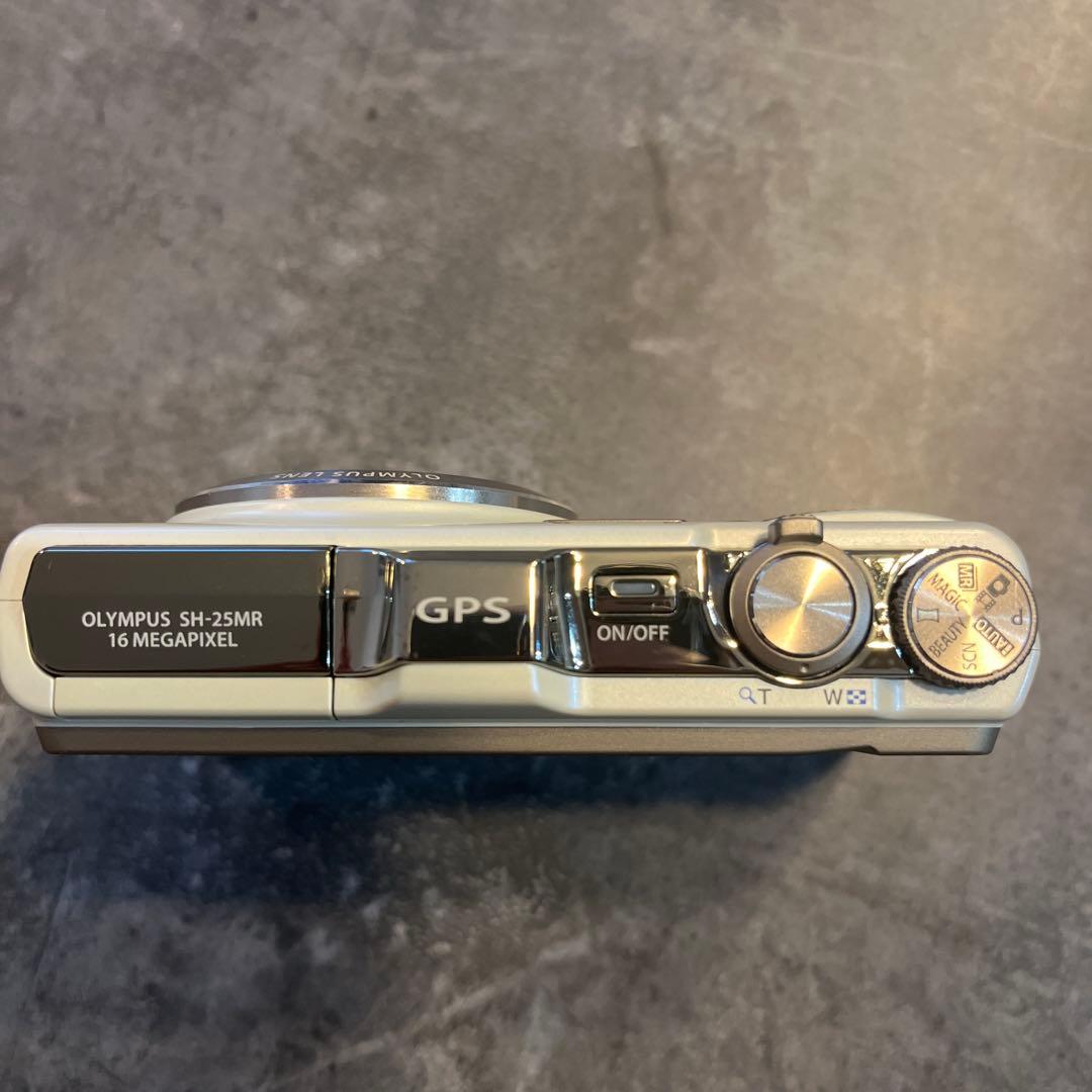 希少！極美品！OLYMPUS SH-25MR 16メガピクセルデジタルカメラ