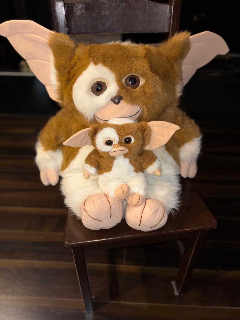 グレムリン2 特大お座りギズモのぬいぐるみ