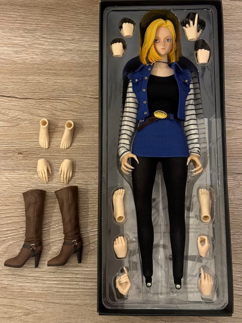 ドランゴンボール　Android 人造人間　18 可動フィギュア　1/6