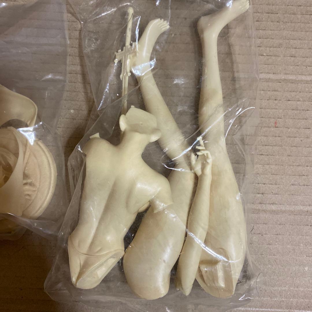 水無瀬 由起子 バイブルブラック Bible Black ガレージキット