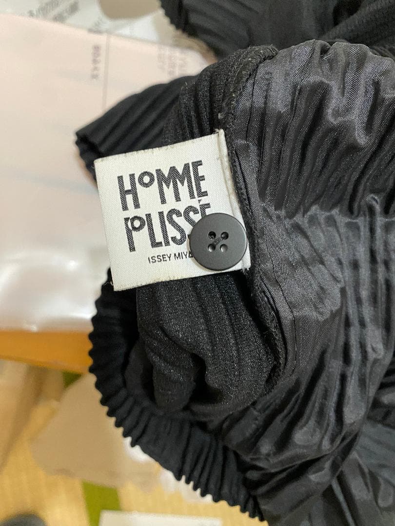HOMME PLISSE ISSEY MIYAKE(オムプリッセイッセイミヤケ)