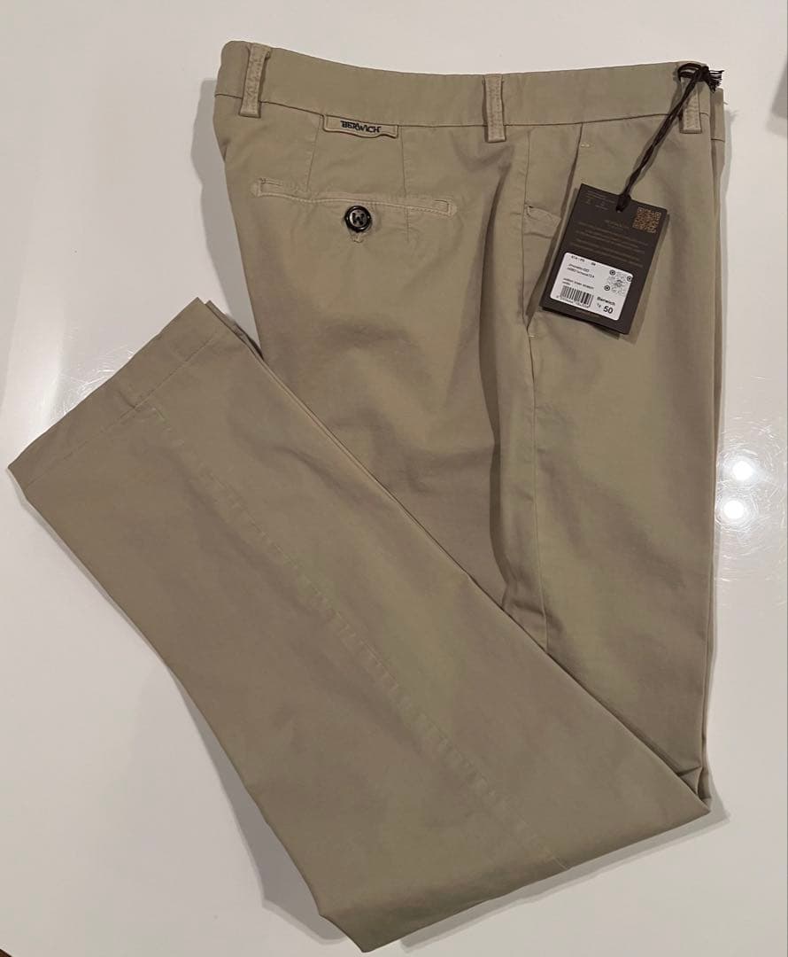 25年新作（通年）ベルウィッチBERWICH ノープリーツスリムパンツ50