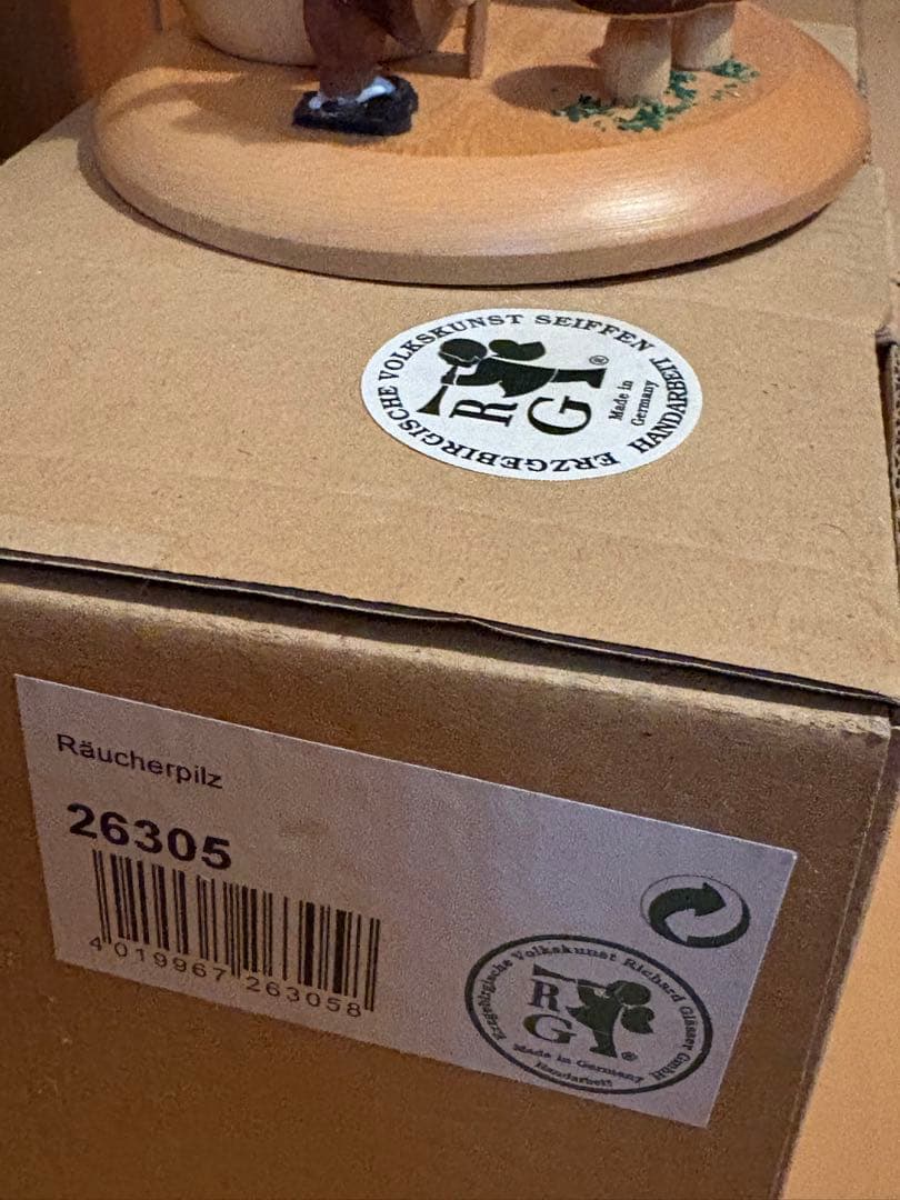 ドイツ製　ドイツ工芸品　煙出し人形　HANDARBEIT 未使用品　木製