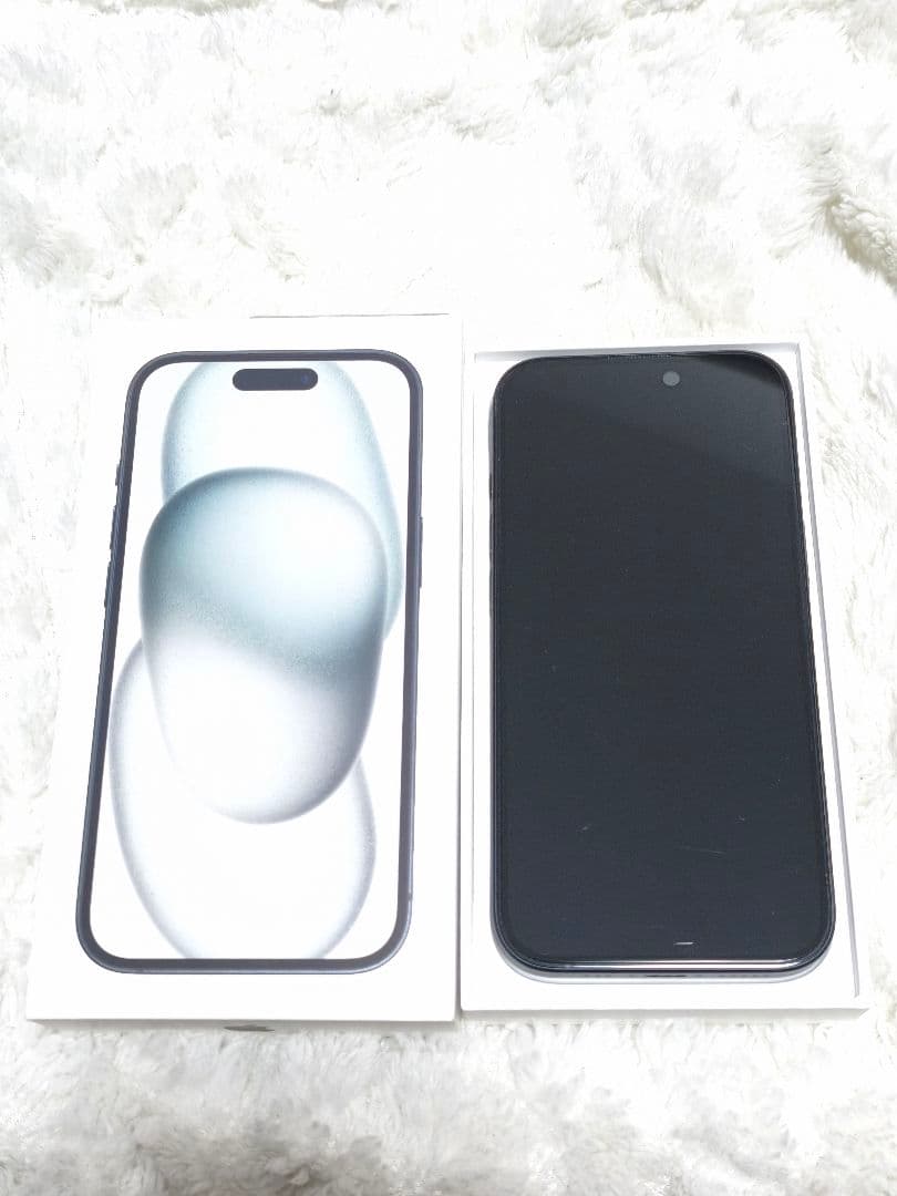 iPhone15 ブラック 256GB
