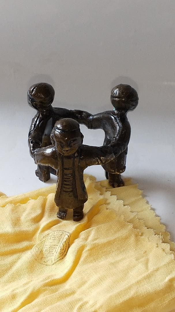 唐銅 七種蓋置 金谷浄雲 造 茶道具 茶器 蓋置 共箱 共布 美品 です。