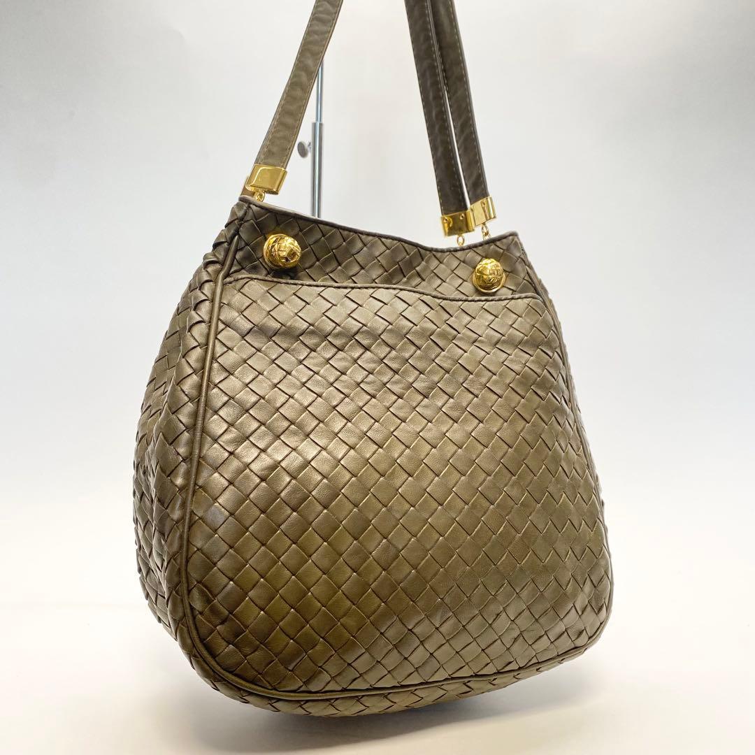 ボッテガヴェネタ カーキ ショルダーバッグ イントレチャート 巾着