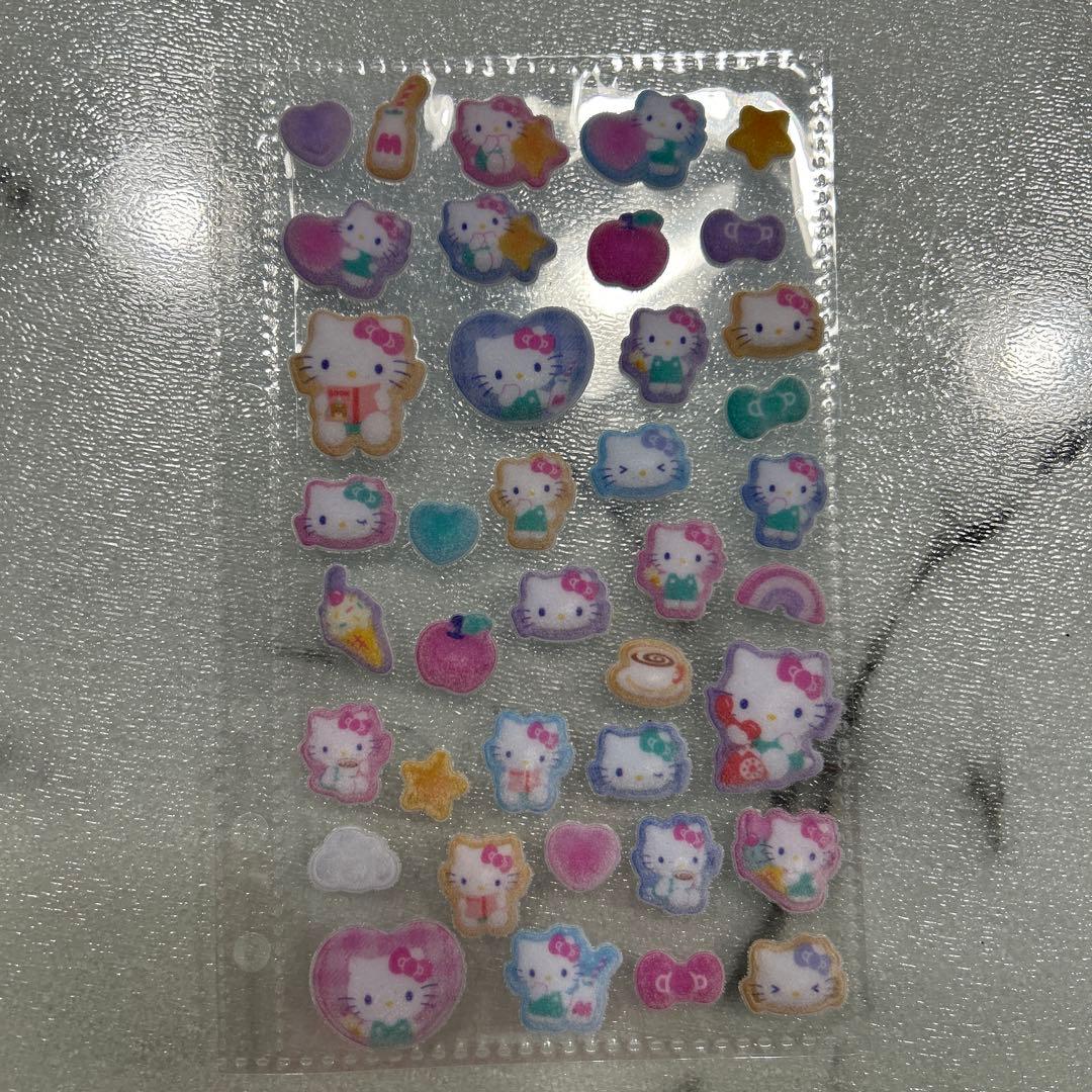 最終値下げ　キティシール帳　完成品　19ページ　キーホルダー付き