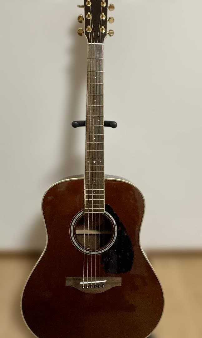 美品　YAMAHA LL6ARE