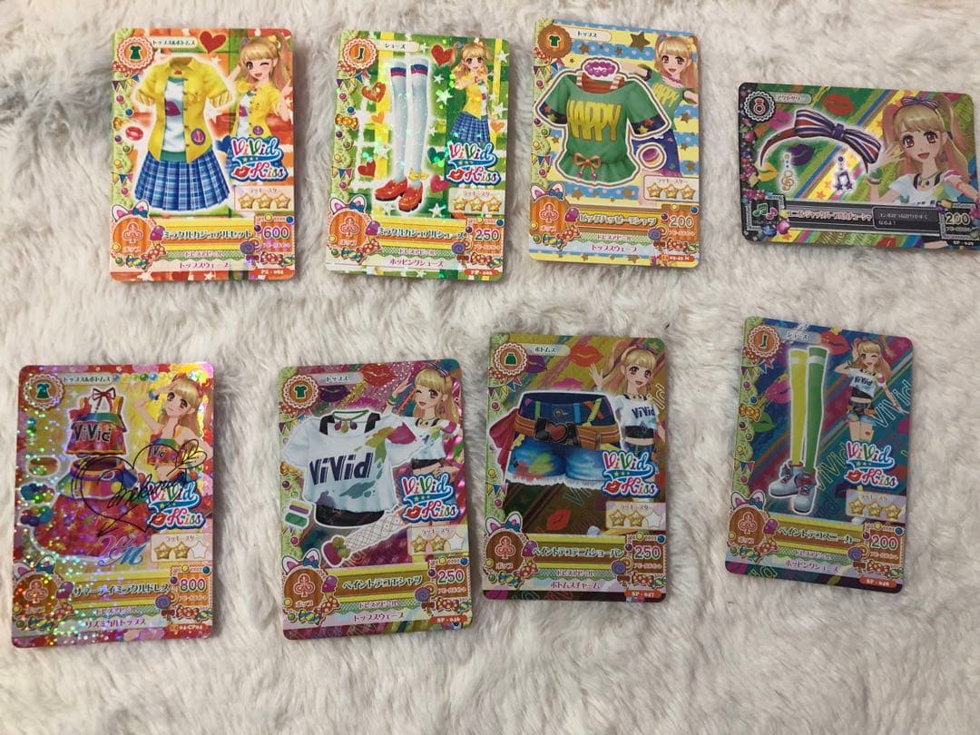 ★バインダー3つ➕アイカツカード約300枚★