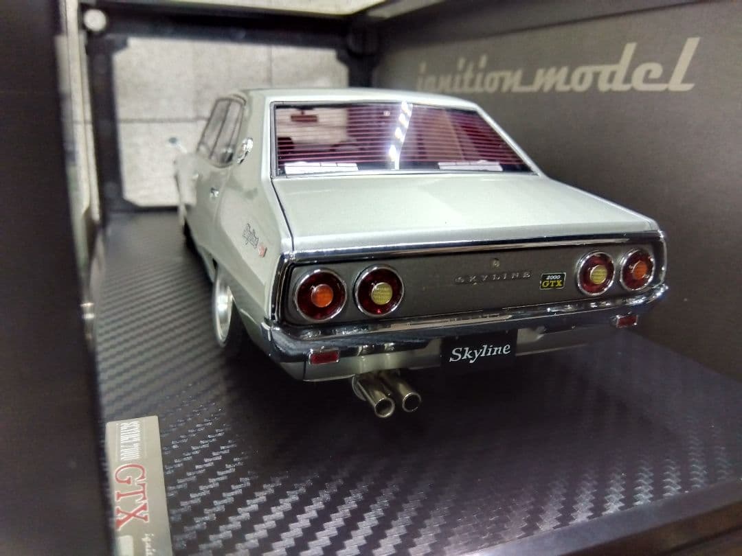 1/18 イグニッション モデル 日産 スカイライン2000 GT-X シルバー