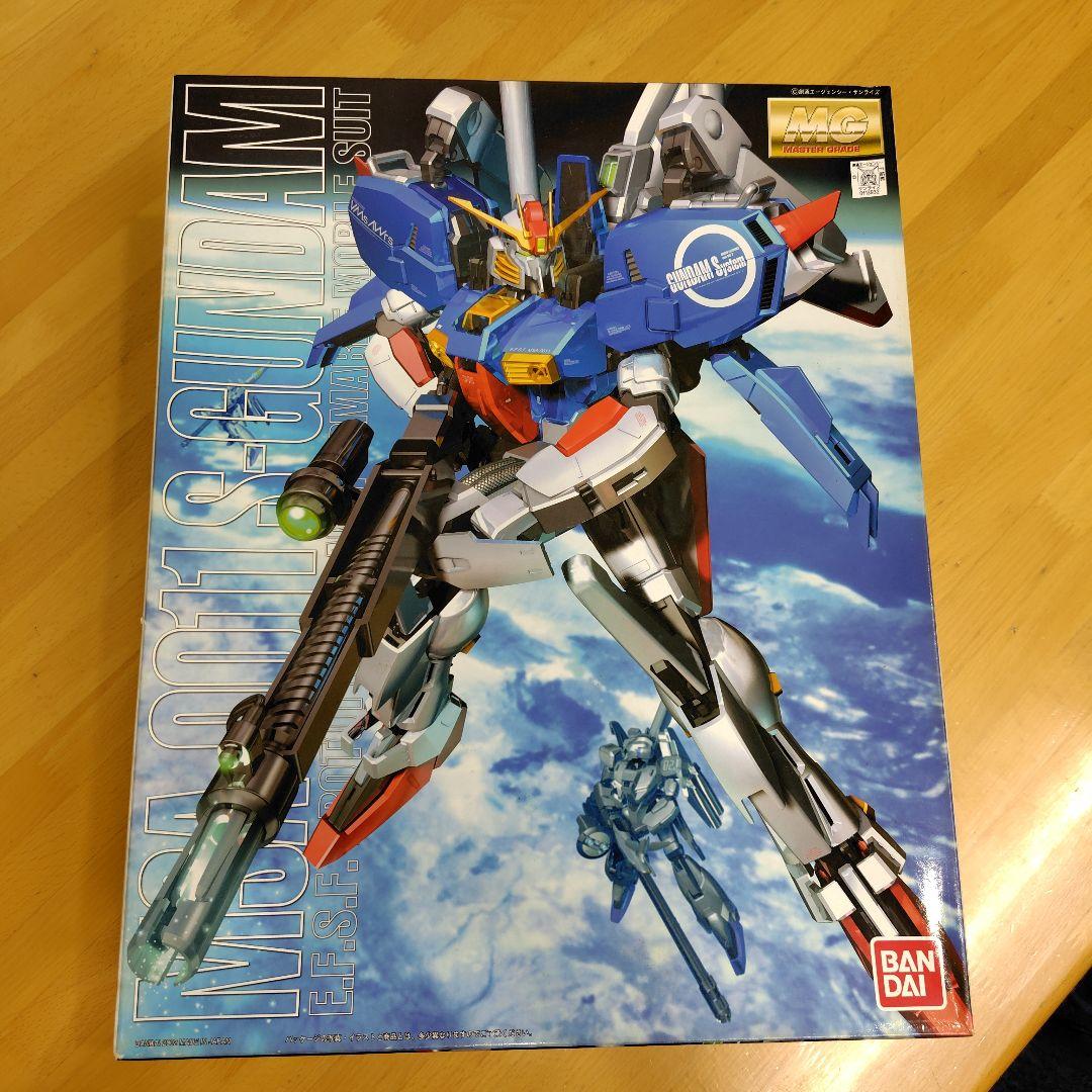 ロボット MG S-GUNDAM 1/100
