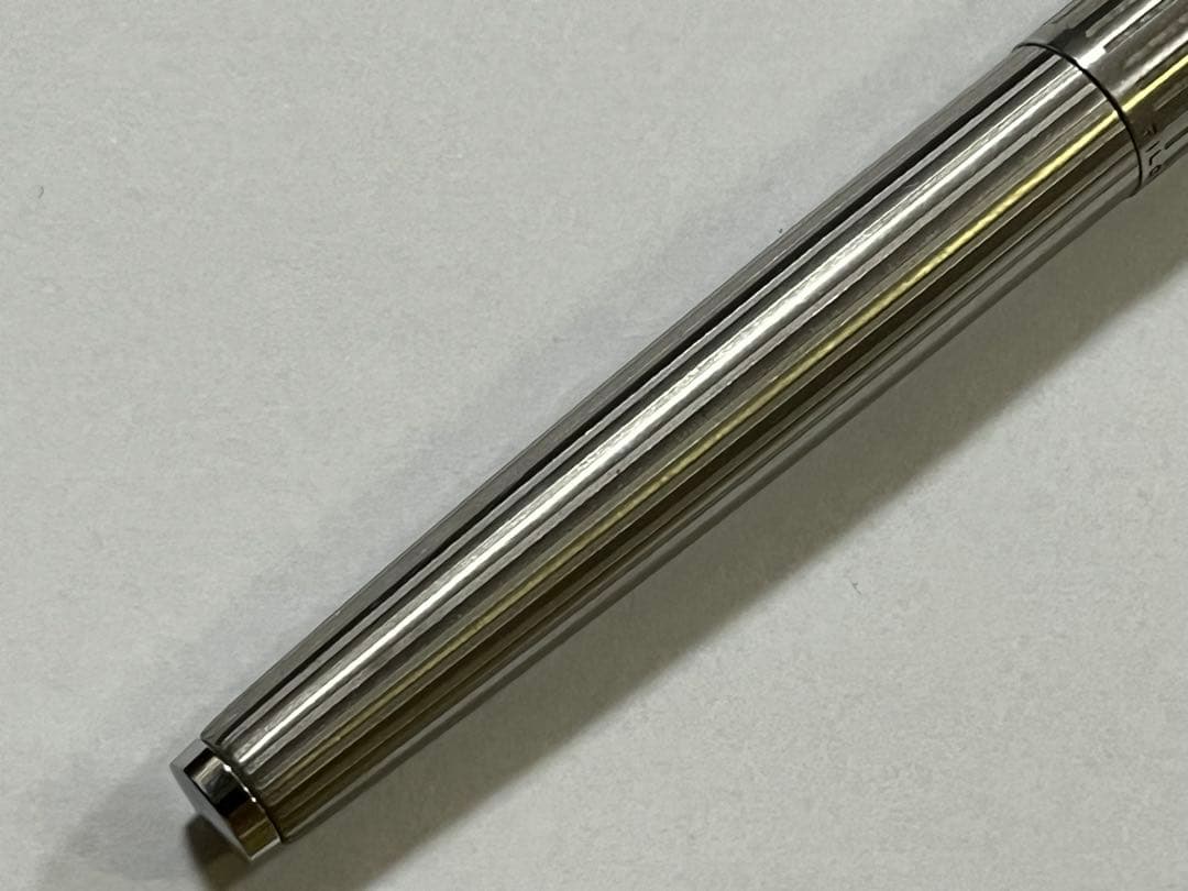 Pilot 万年筆 CUSTOM K-500SS 白蝕刻ストライプ 18KWG