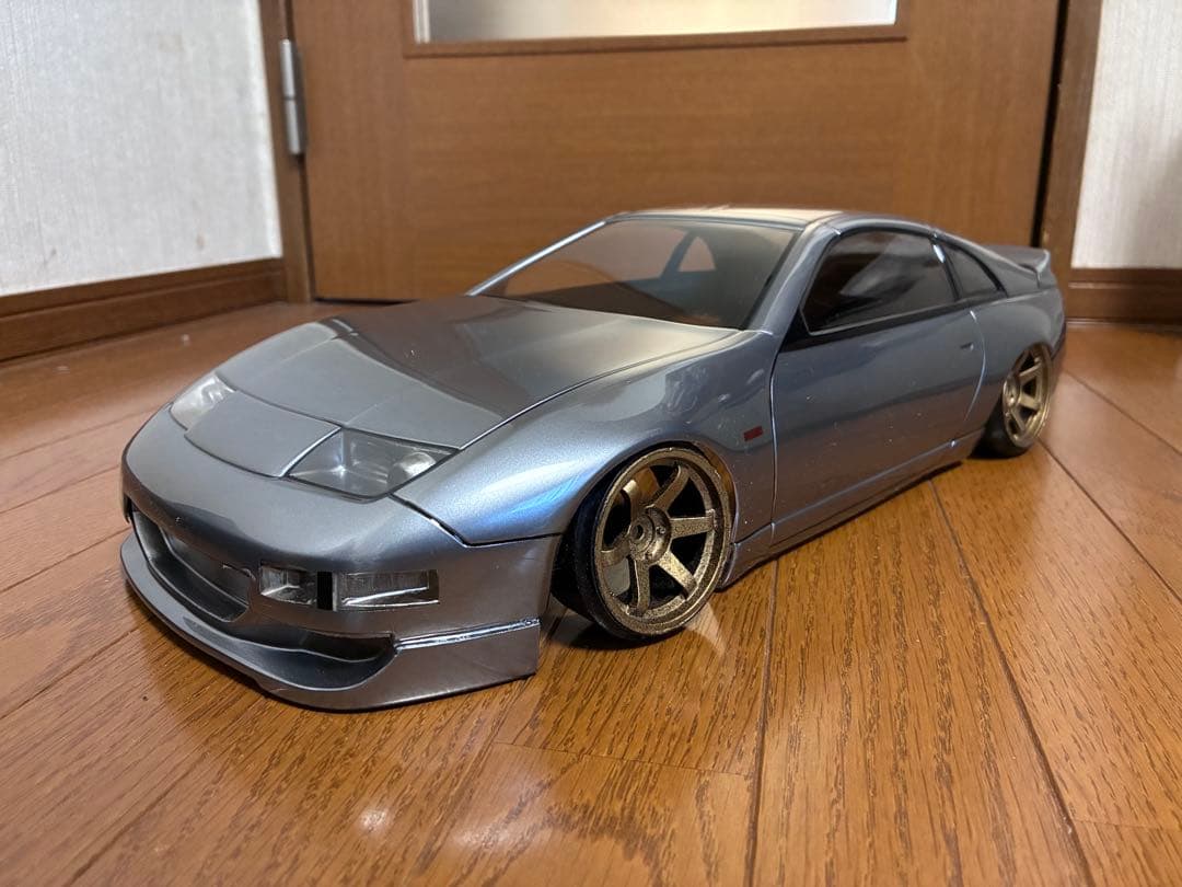 トミカデリバリーピザーラバイク　//