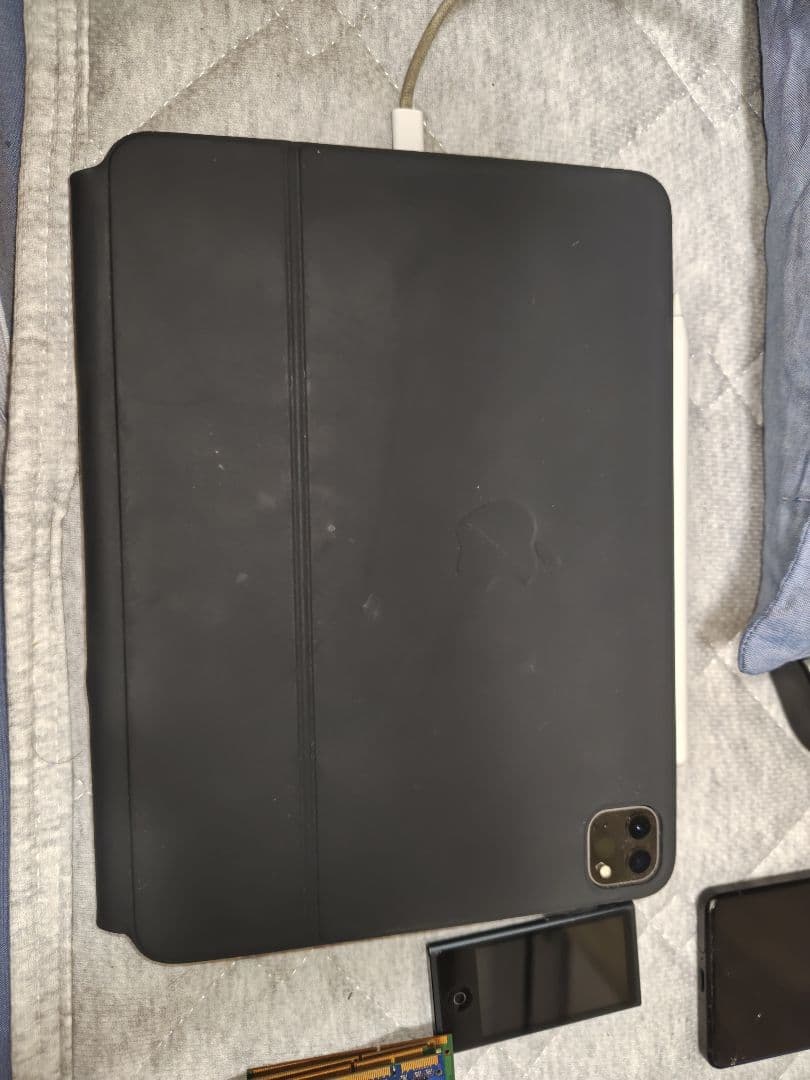 iPadPro 11 1TB+その他純正オプション ※訳あり