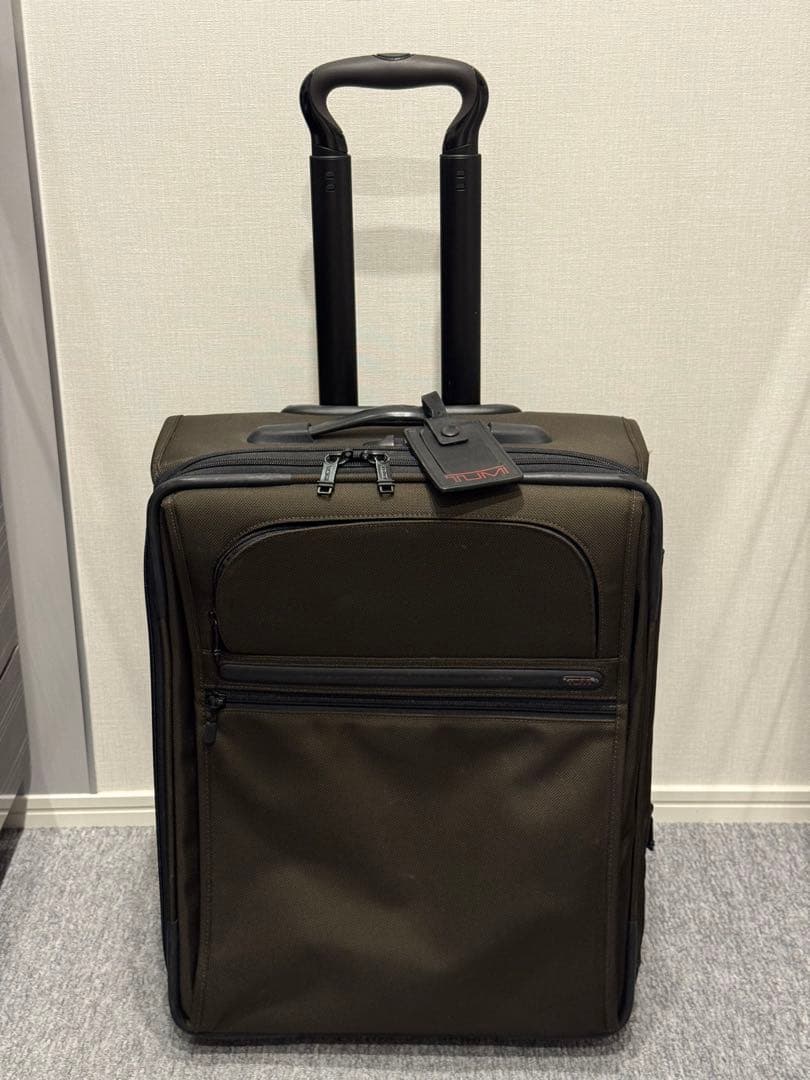 TUMI　トゥミスーツケース　ブラウン　ビジネス　旅行　出張