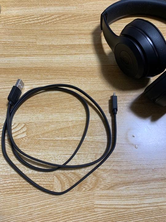 ヘッドホン solo3 wireless