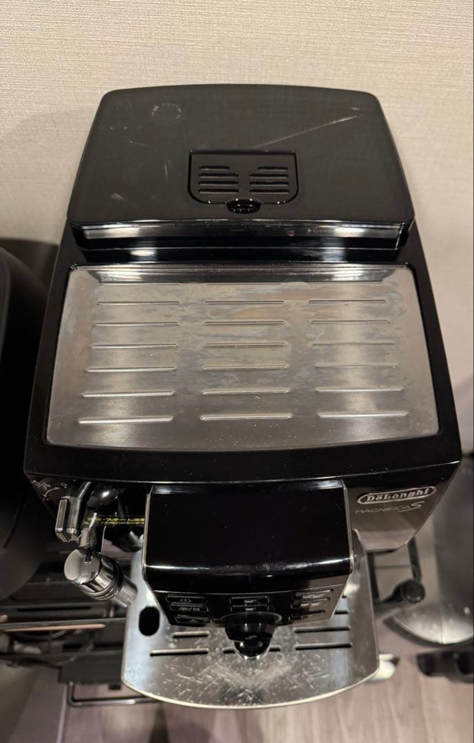 デロンギ　マグニフィカS ECAM23120B [ブラック]