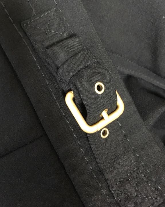 レッドヴァレンティノ 黒 タイトスカート