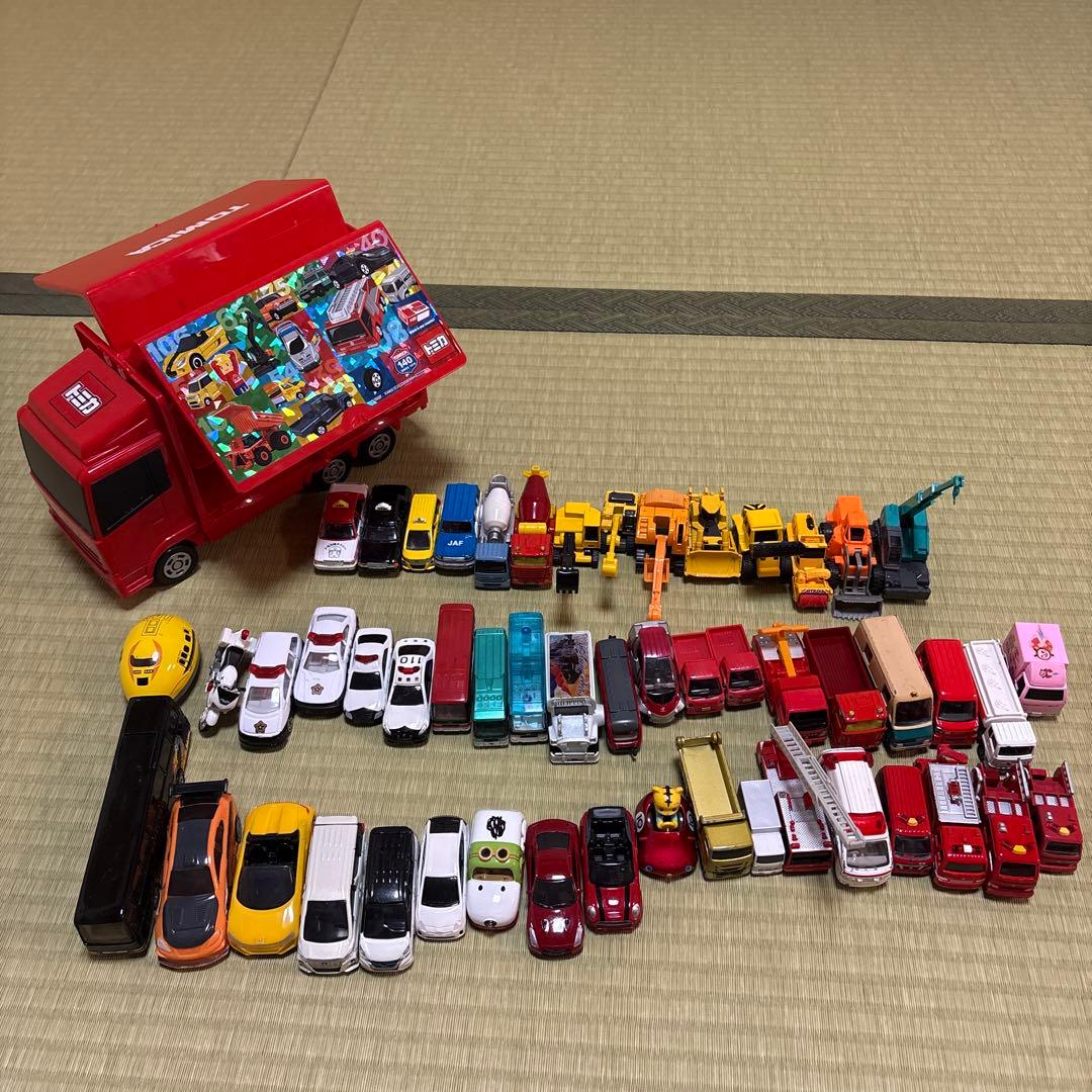 トミカ 収納トラック 運ぶよ！ キャリアカー きらピカ収納トレーラー まとめ売り