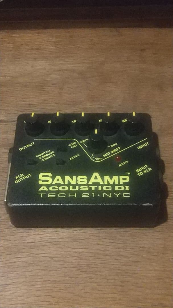 sansamp acoustic DI. アコースティックギターDI