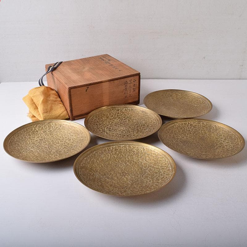 時代金工　印度製　黄銅　苺唐草文　槌出　皿　五客　時代箱　V　R8304