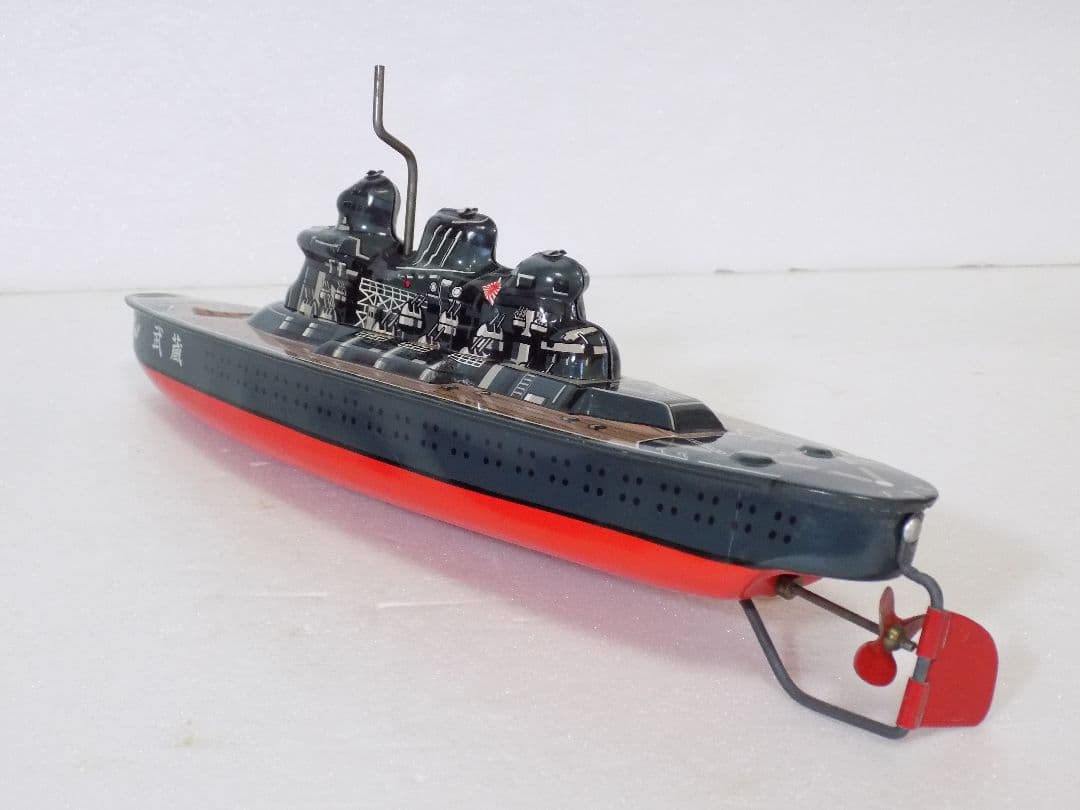 ✨️本日限定価格　希少ブリキ　米澤玩具　戦艦　武蔵　フリクション