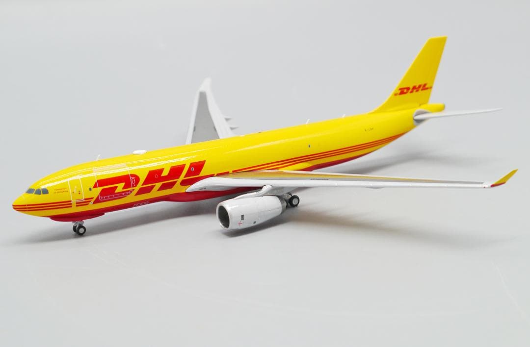 航空機・ヘリコプター DHL A330-200F B-LDP 1/400
