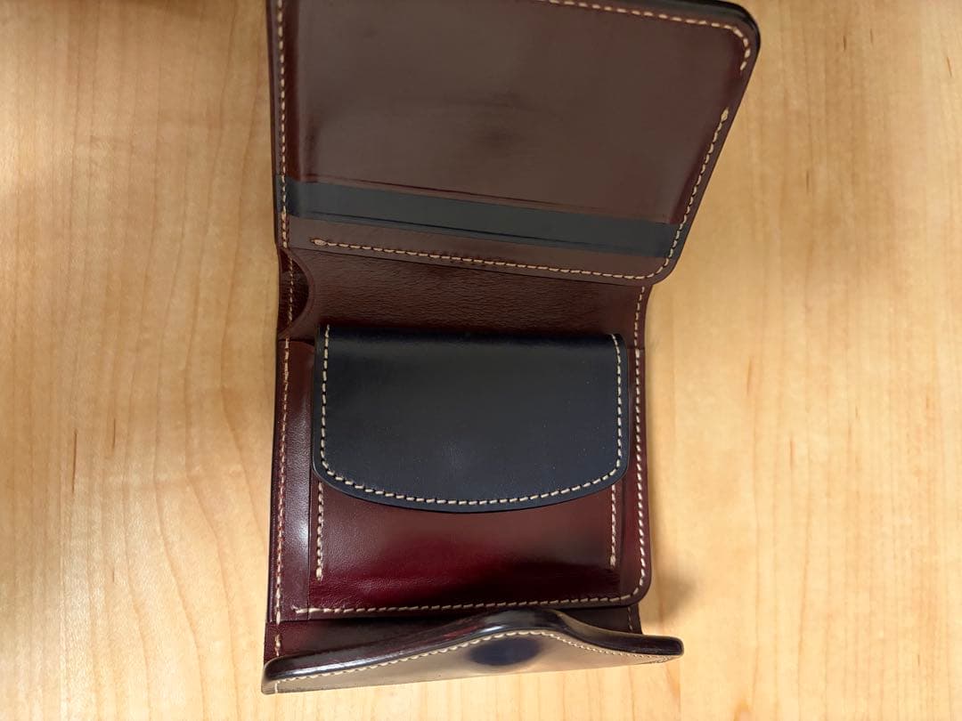 ロブスタレザー　ROBUSTA