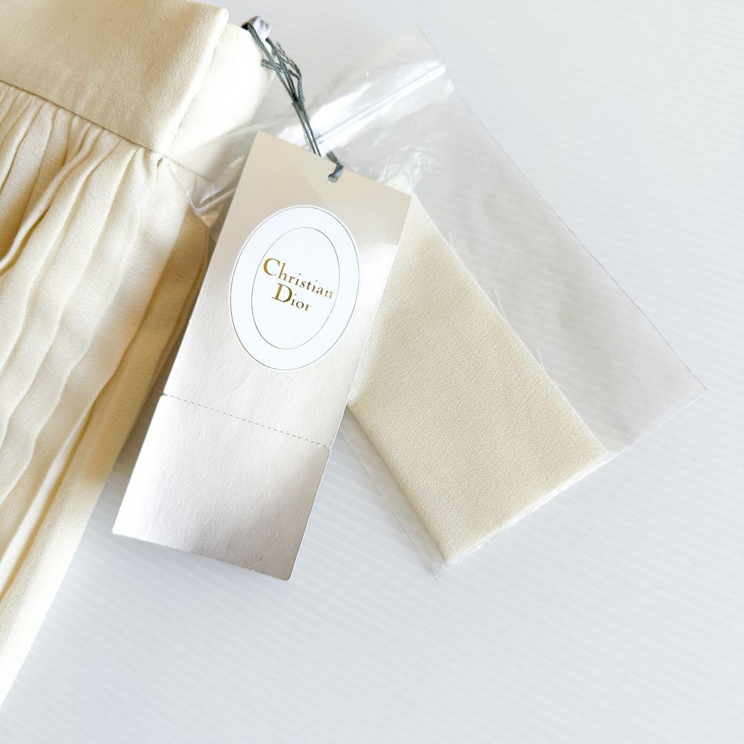 【新品タグ付き】ディオール / プリーツスカート M クリーム 未使用