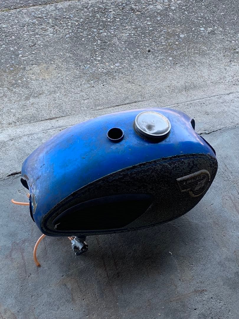 kawasaki w1s純正タンク