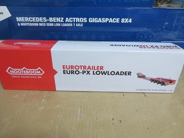 ミニカー WSI 1/50 Scania Lowloader 4ac Nooteboom