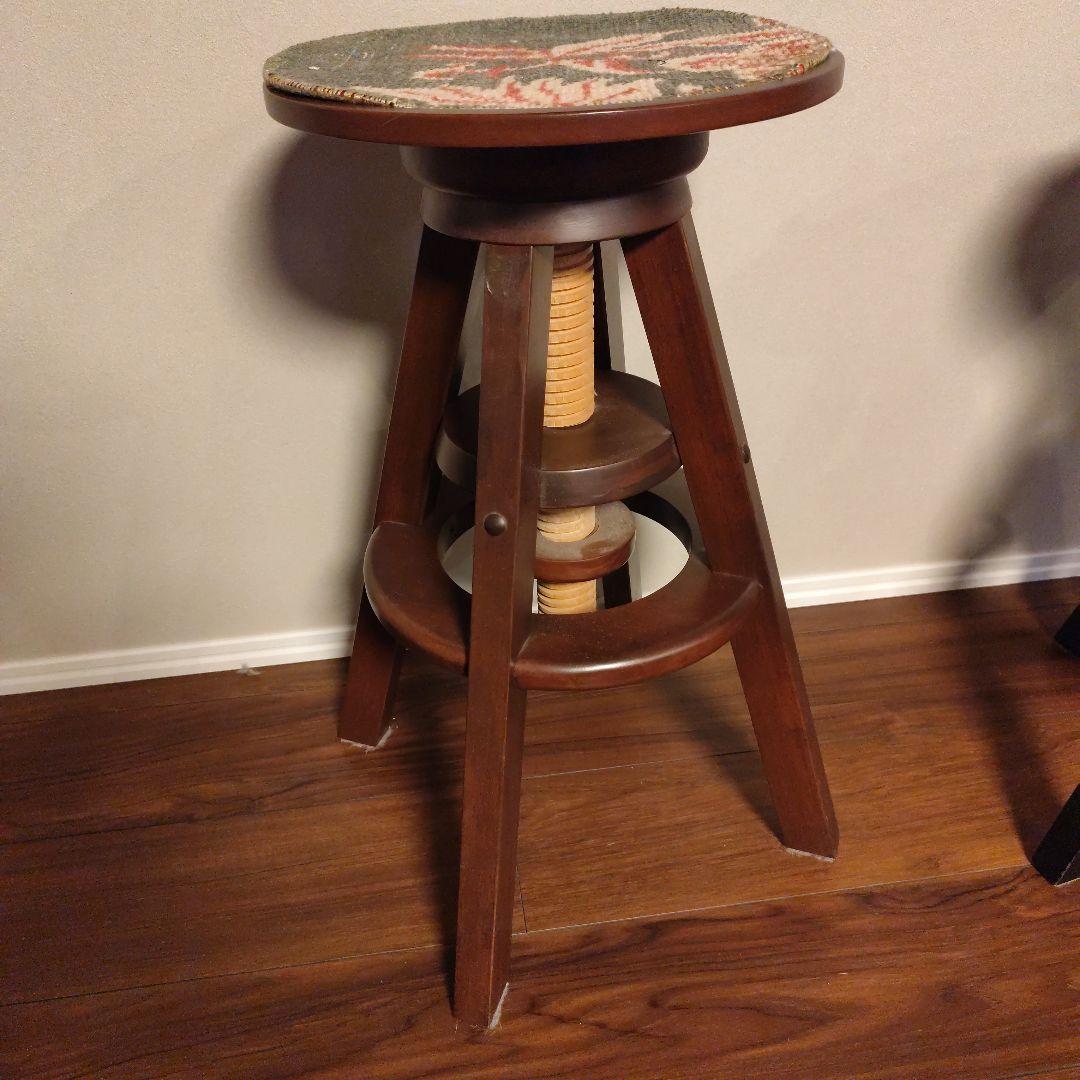 ダークブラウン 回転式スツール　スピンチェア