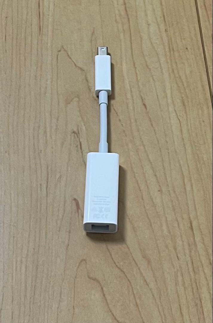 Apple Thunderbolt-FireWireアダプター　A1463
