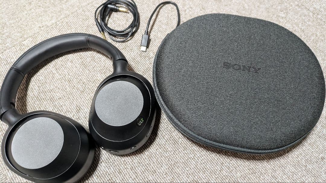 ULT WEAR ブラック