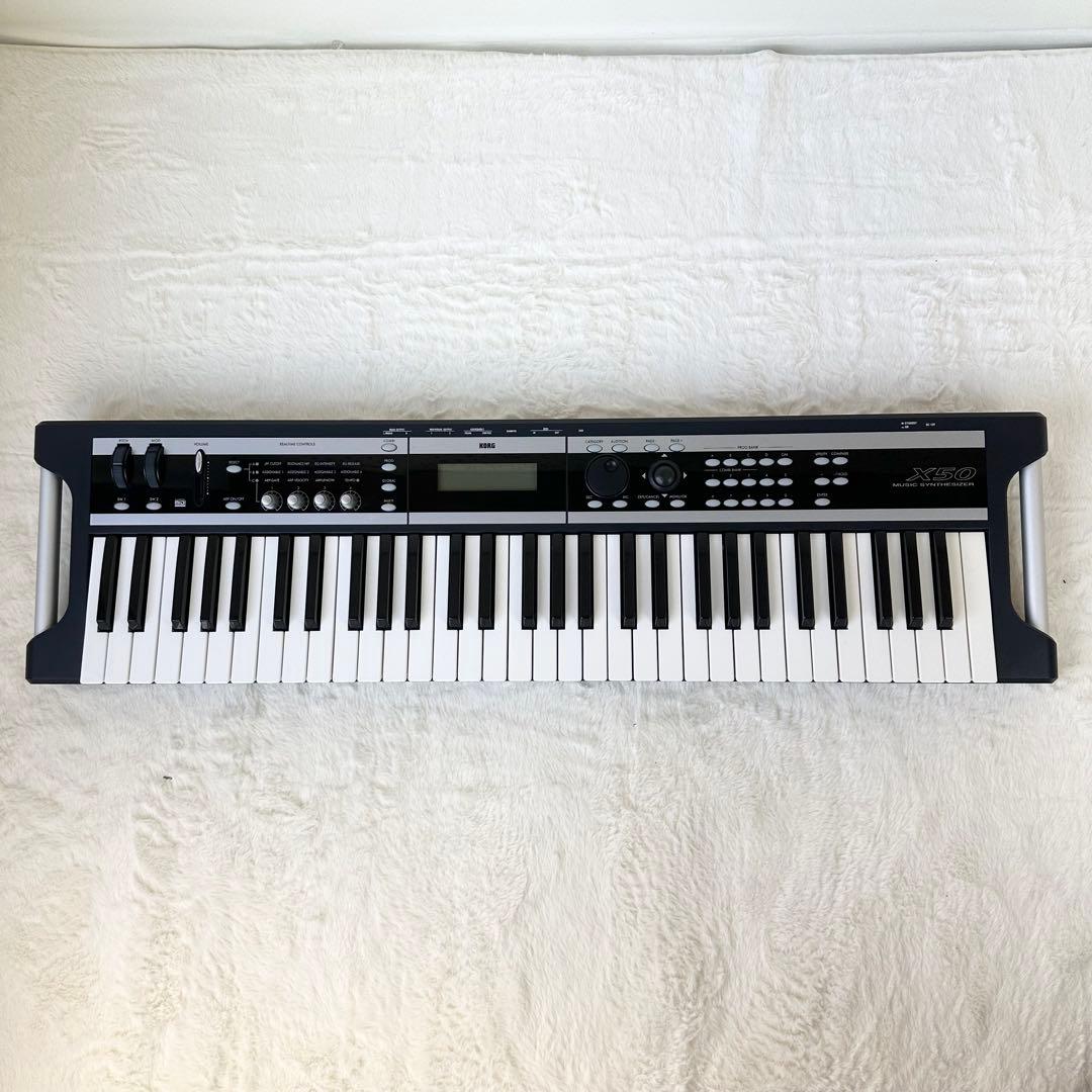 ✨KORG✨ X50 シンセサイザー 61鍵盤　ケース付き