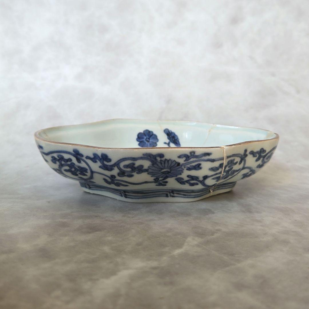 古伊万里　藍柿手　染付　向付　桜　江戸時代　骨董　金直し　金継ぎ　アンティーク