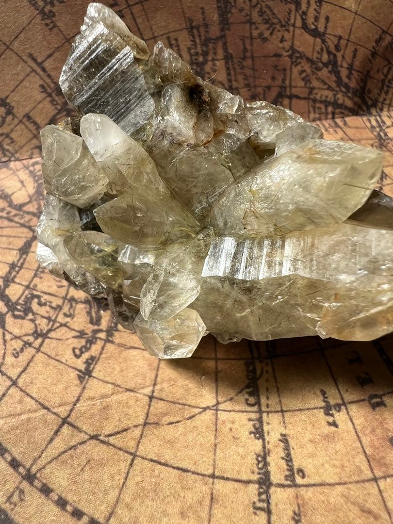 龍脈の精髄 ― 国産ブラックルチル⭐︎針水晶