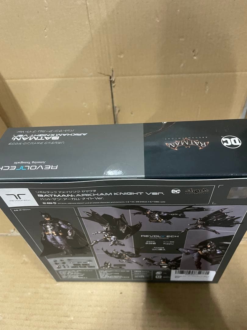 Revoltech アメイジングヤマグチ バットマン アーカムナイト