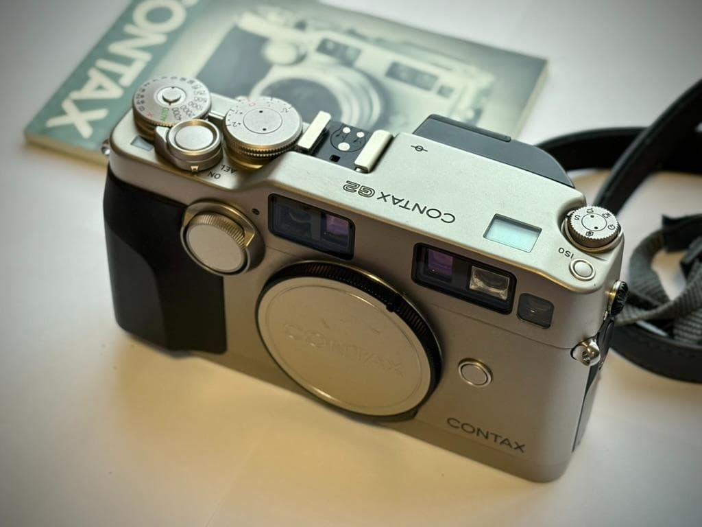 【売約済】CONTAX G2 取説・純正ストラップ付き