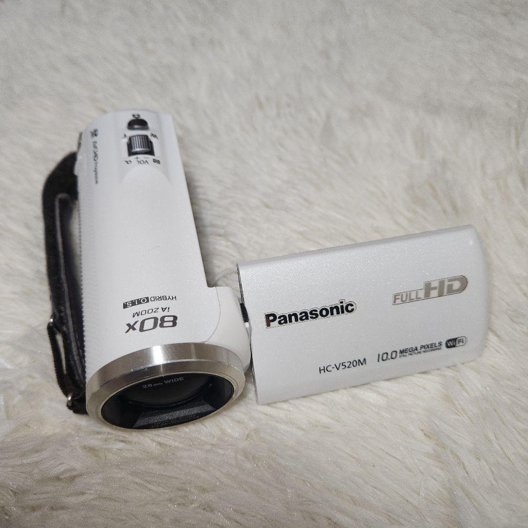 箱付きPanasonic HC-V520M ビデオカメラ