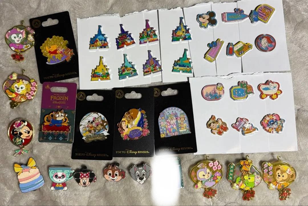 ディズニー　ピンバッジ　まとめ売り　Disney pin