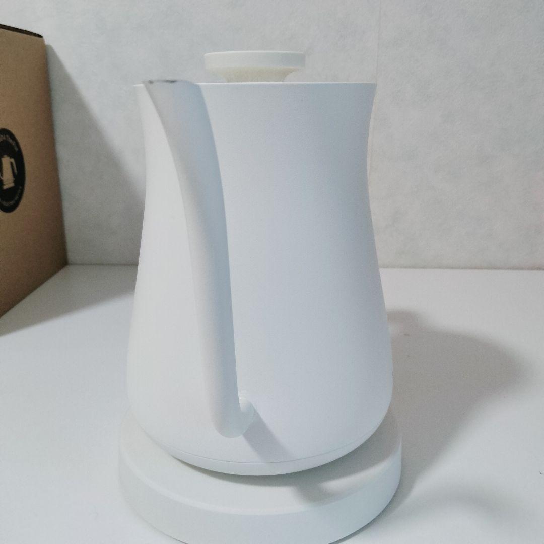 BALMUDA バルミューダ　電気ケトル　ホワイト　815