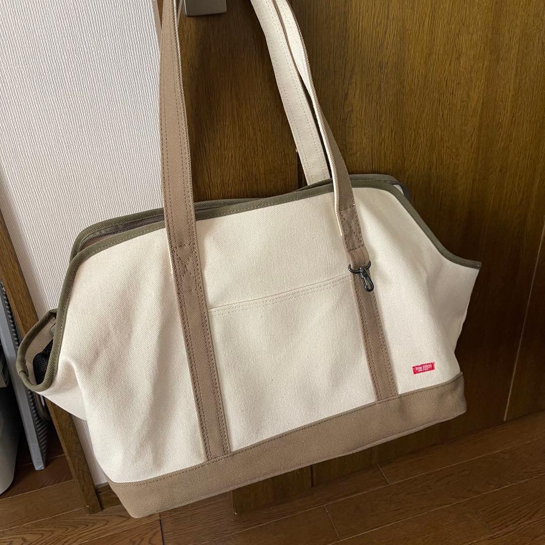 ★美品★free stitch フリーステッチ　ペットキャリーバッグ　Ｌサイズ
