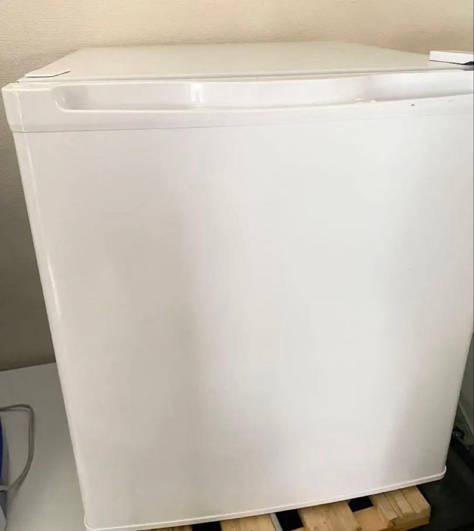 MAXZEN マクスゼン JR047HM01WH 小型冷蔵庫 47L 右開き