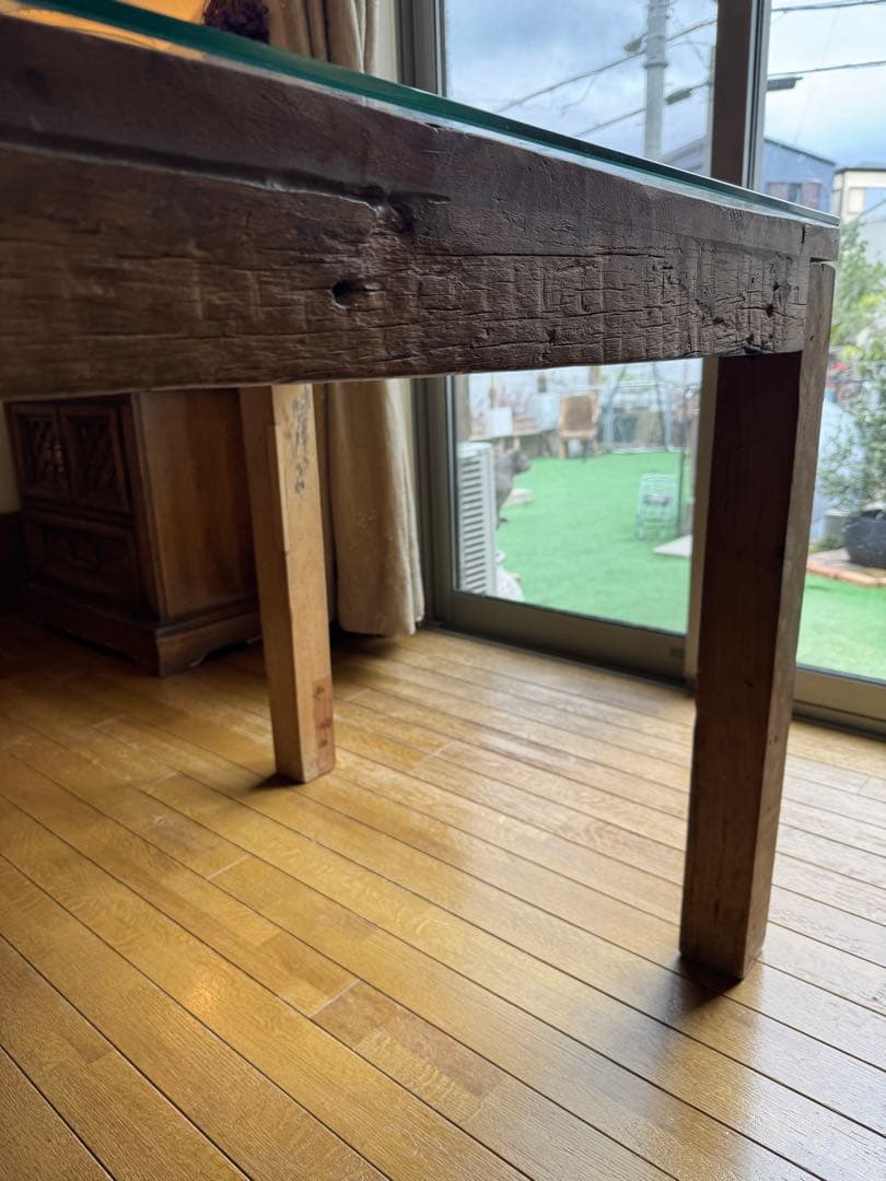 KARE （カレ） ダイニングテーブル 4人 〜6人掛け