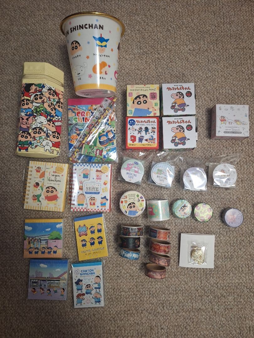 クレヨンしんちゃん　シール　マスキング　メモ帳　ペンケース　まとめ売り