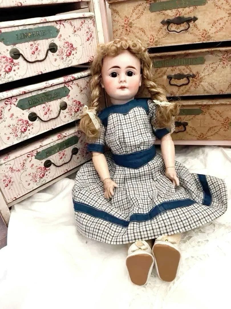 アンティーク　ビスクドール　d