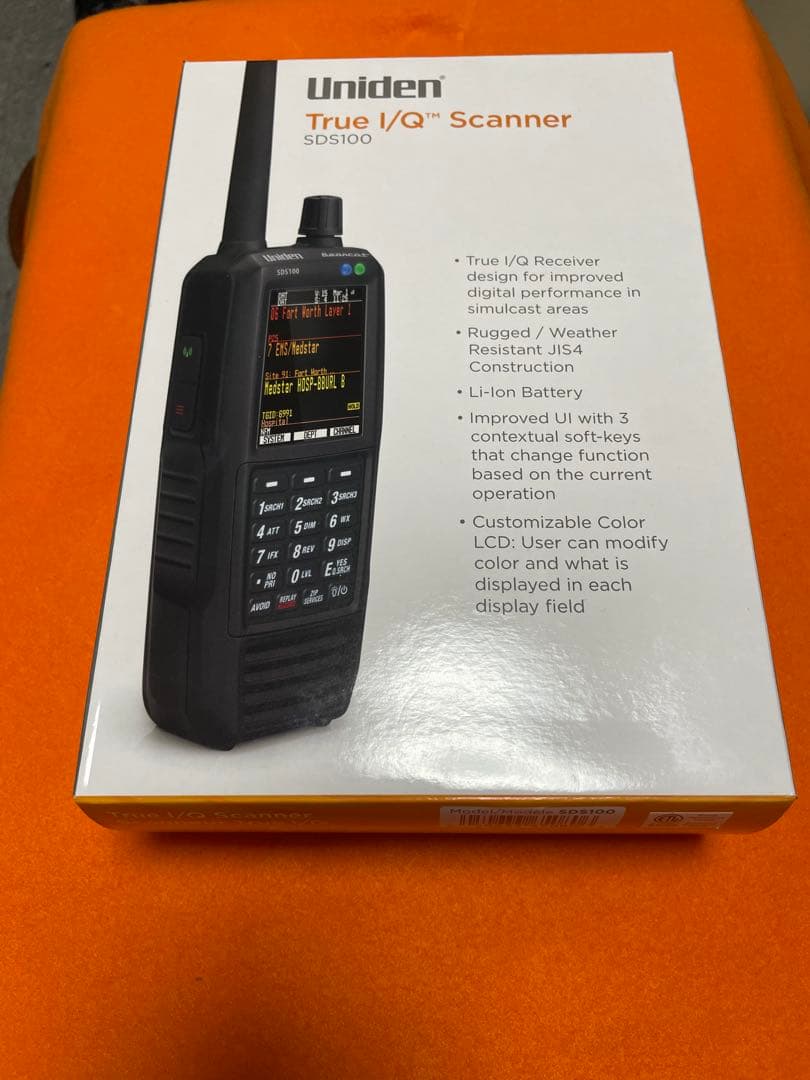 Uniden SDS100 True I/Q スキャナー