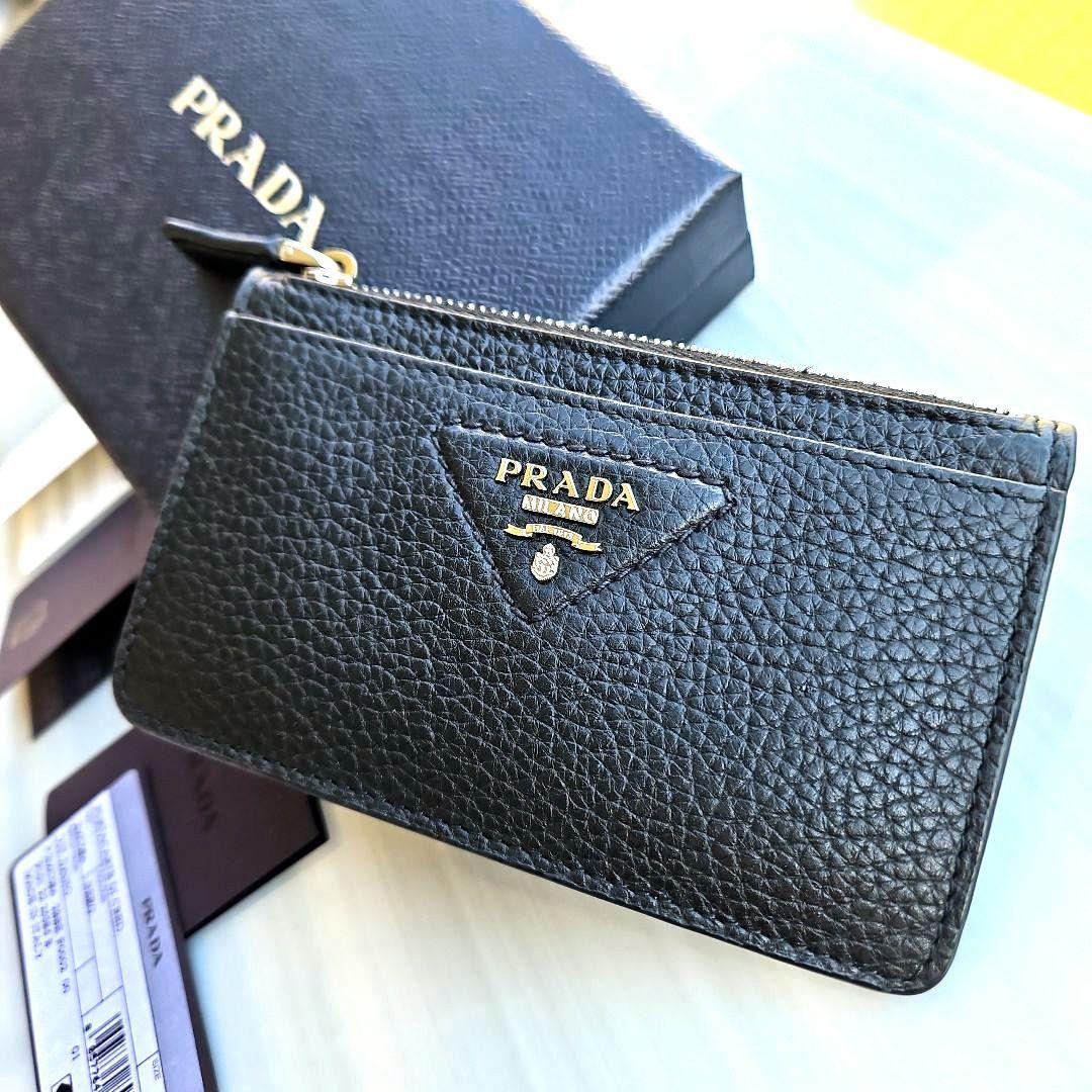 新品PRADAケース2MC084レザーブラックRFIDタグ内蔵カードケース