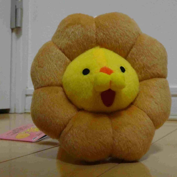 ポン・デ・ライオン　カバンに付けられる　でっかいぬいぐるみ　ポンデライオン